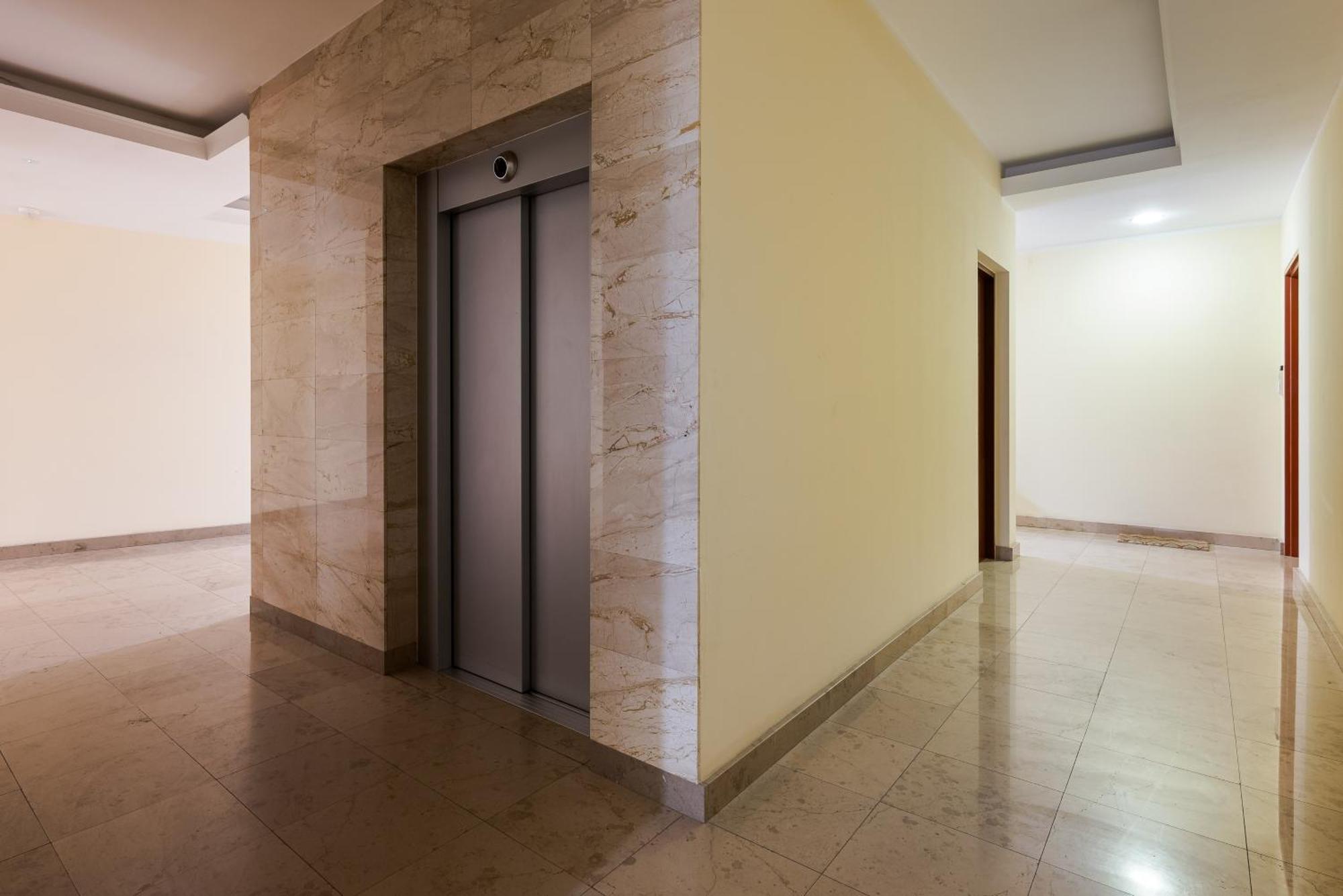 Royal Wilanow Spacious Apartment Warsaw