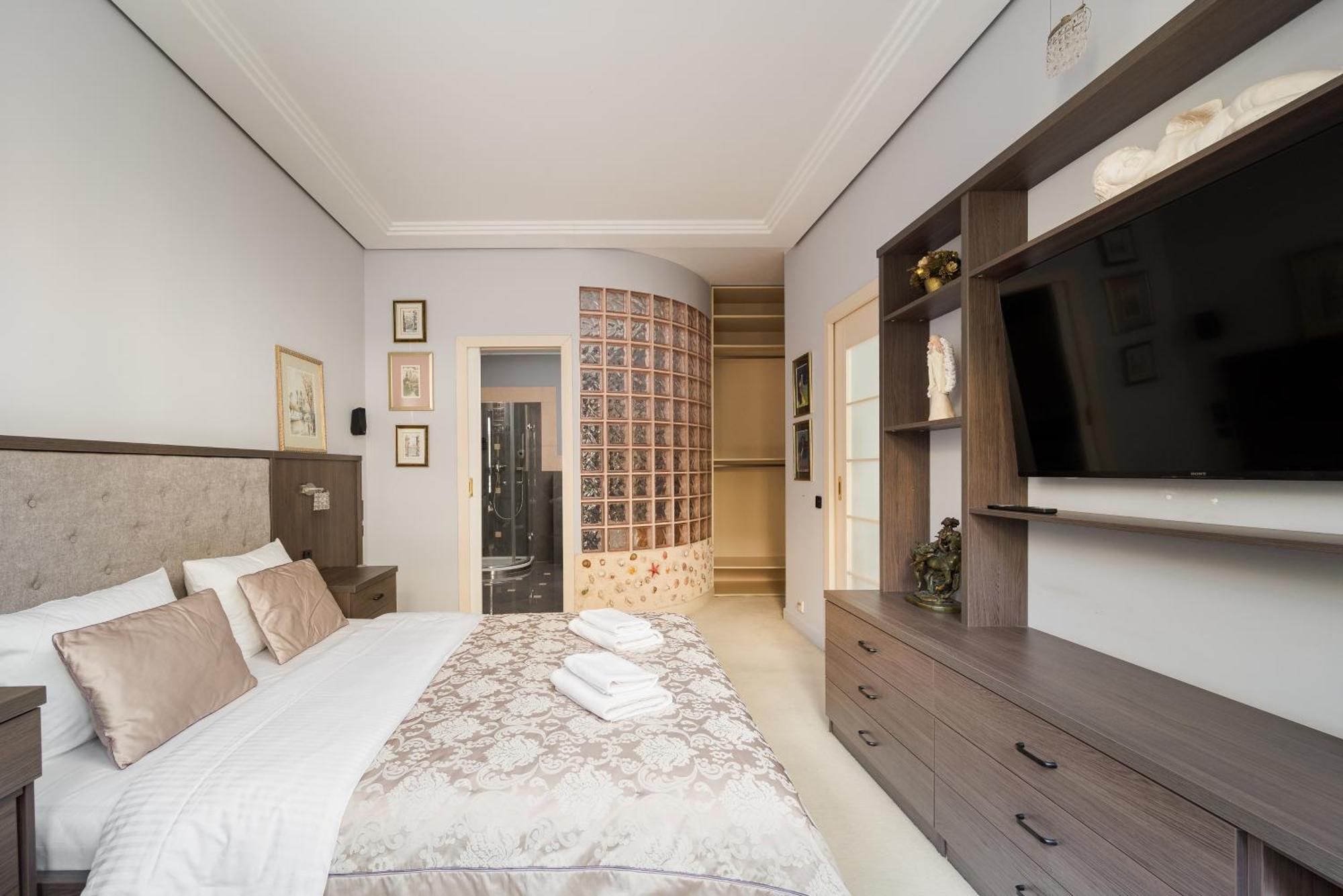 Apartment Royal Wilanow Spacious *
