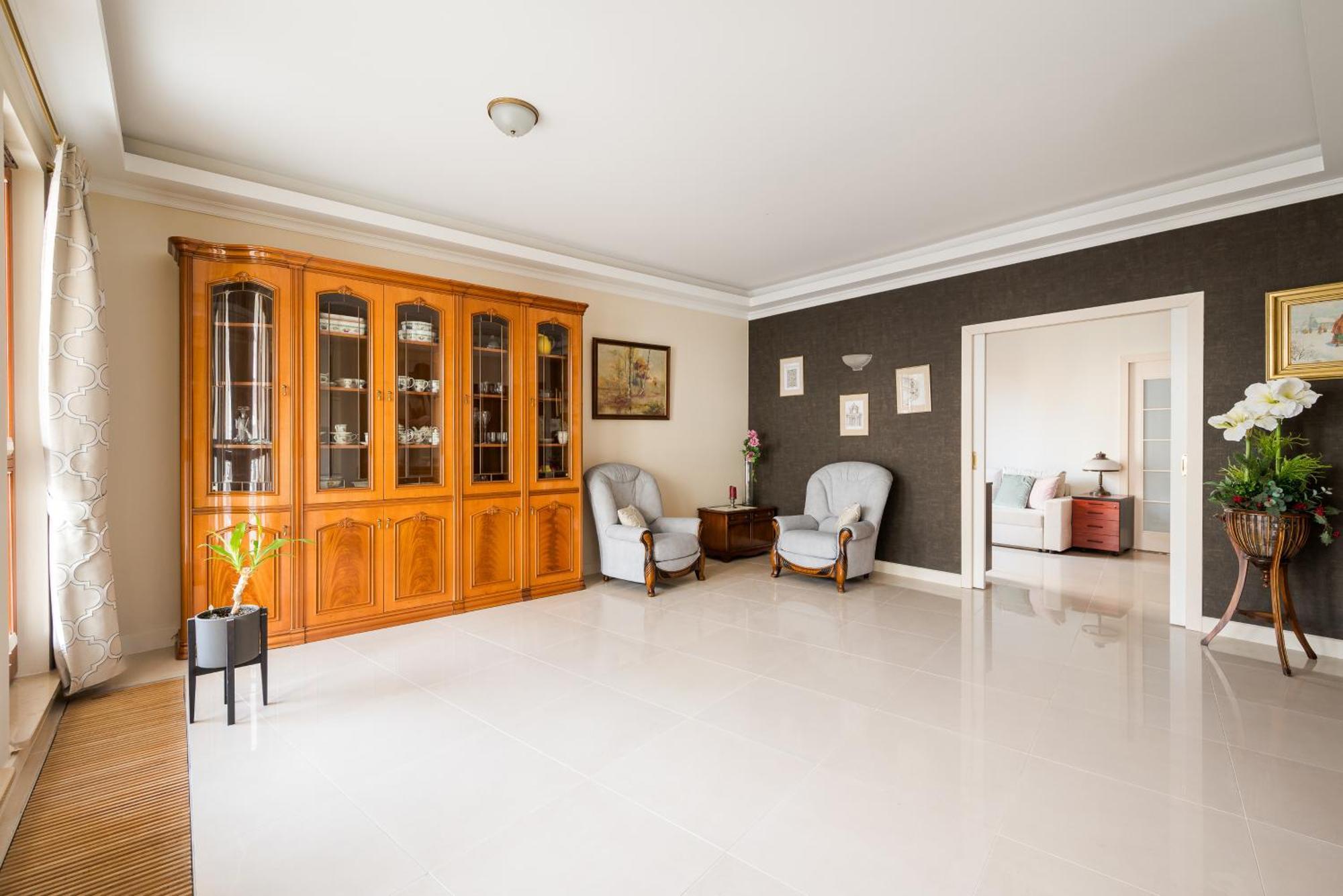Royal Wilanow Spacious Apartment *